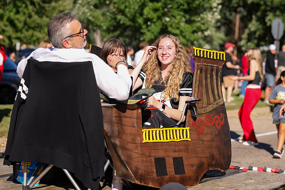 Centennial Homecoming Parade 19