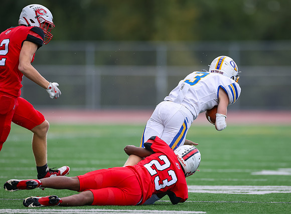 Centennial vs STMA JV Football 241