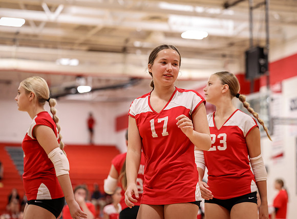 Centennial vs Mounds View Girls 9B Volleyball 68