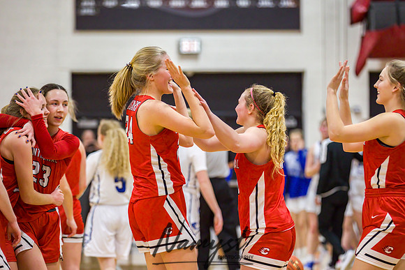 Centennial vs Cambridge-Isanti Girls Varsity Basketball 176
