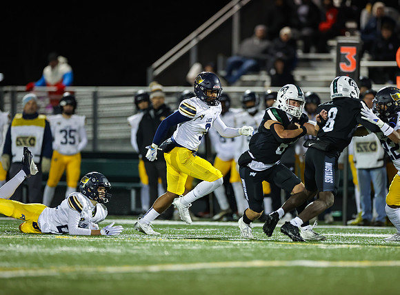 Mounds View vs Prior Lake Varsity Football 129