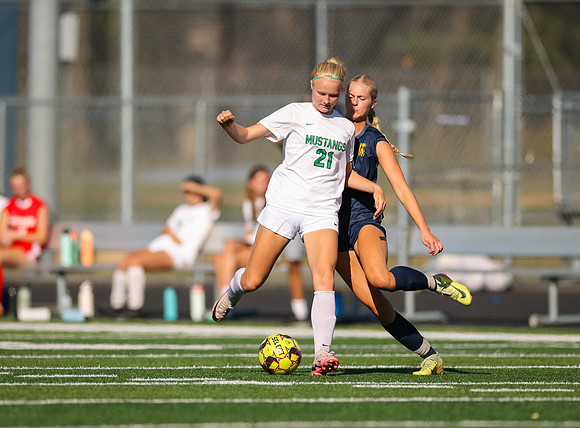 Mounds View vs Mahtomedi Girls Varisty Soccer 274