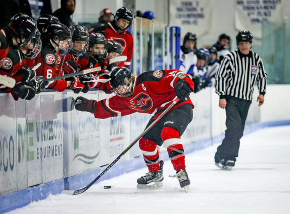 Centennial vs Cambridge Isanti Hockey 182