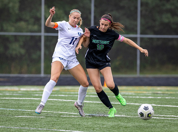 Mounds View vs Blaine Varsity Soccer 81