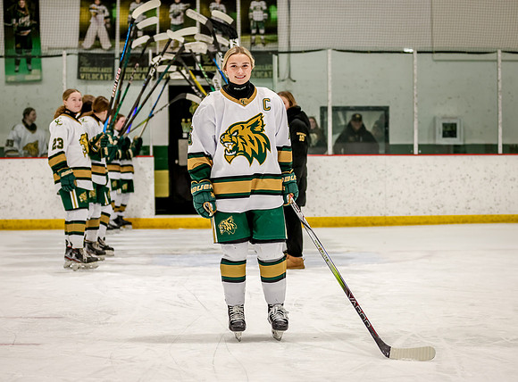Chisago vs River Lake Stars Varsity Hoc 29