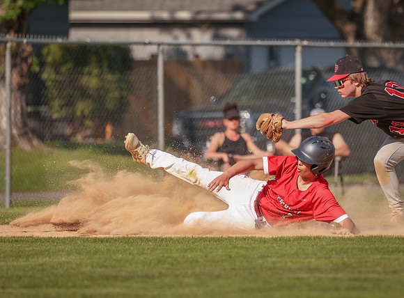 819 Centennial vs Eden Prairie 9th Grade Baseball Baseball