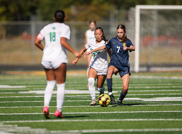 Mounds View vs Mahtomedi Girls Varisty Soccer 30