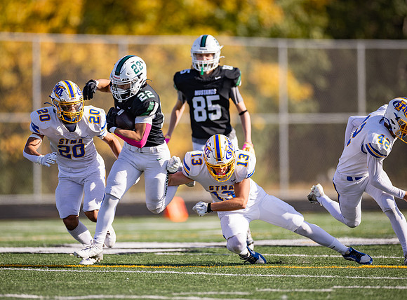 Mounds View vs STMA Varsity Football 330