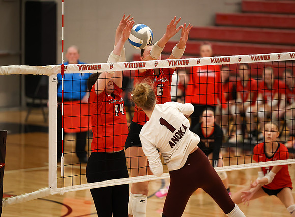 Centennial vs Anoka Girls Varsity Volleyball 322