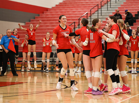 Centennial vs Anoka Girls Varsity Volleyball 356