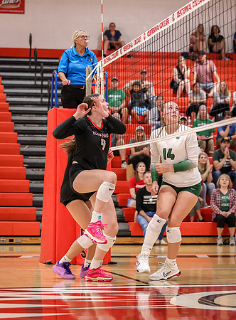 Centennial vs Mounds View Girls Varsity Volleyball 85