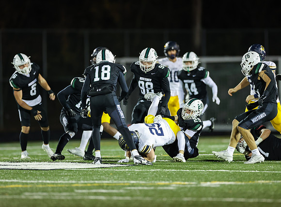 Mounds View vs Prior Lake Varsity Football 186