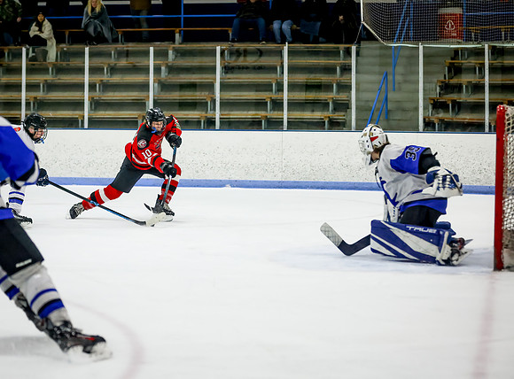 Centennial vs Cambridge Isanti Hockey 141