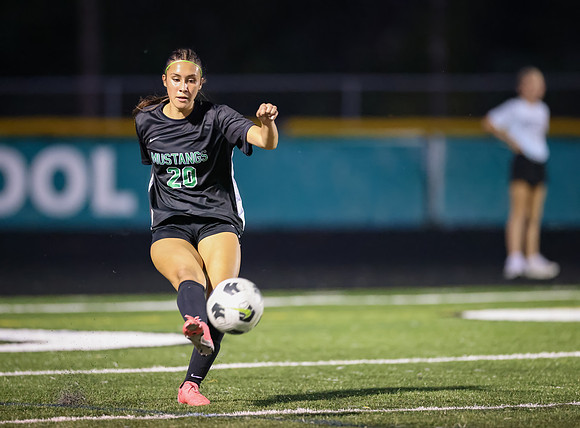 Mounds View vs Stillwater Varsity Soccer 48