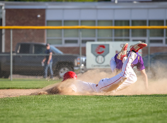Centennial vs Buffalo Varsity Baseball 289