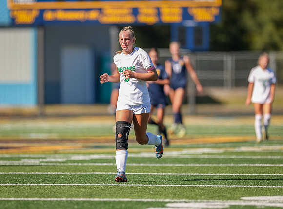 Mounds View vs Mahtomedi Girls Varisty Soccer 128