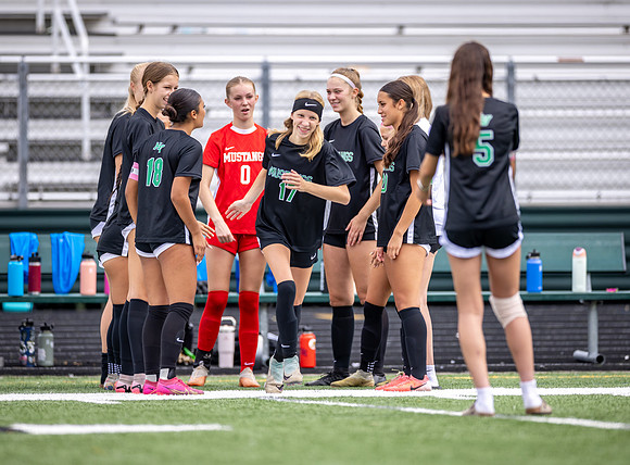 Mounds View vs Blaine Varsity Soccer 58