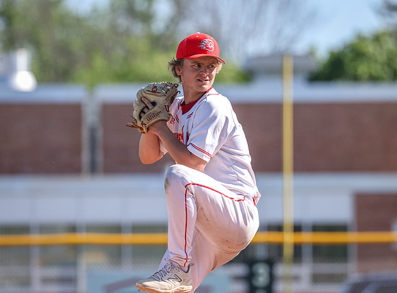 Centennial vs Moorhead Baseball 482