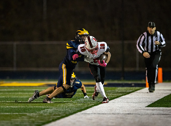 Centennial vs Rosemount Varsity Football 71