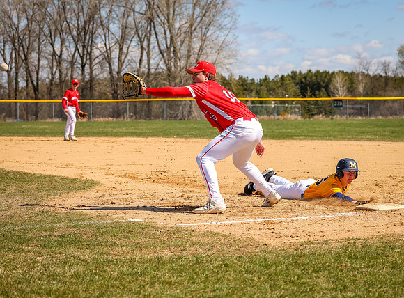 Centennial vs Mahtomedi JV Baseball_593