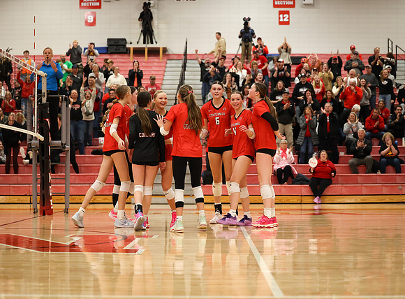 Centennial vs Anoka Girls Varsity Volleyball 240