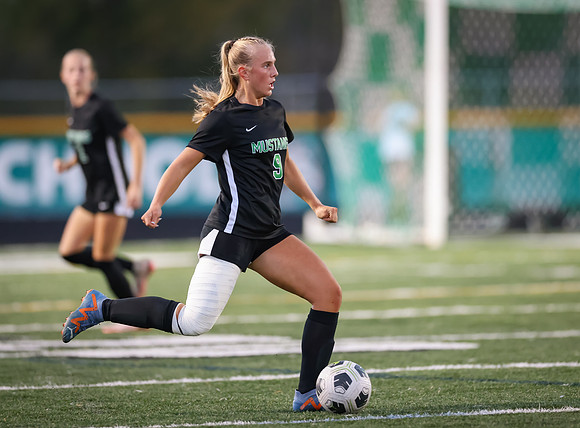 Mounds View vs Stillwater Varsity Soccer 37
