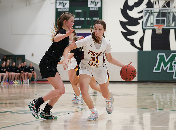 Mounds View vs Forest Lake Varsity Basketball 253