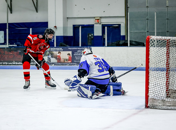 Centennial vs Cambridge Isanti Hockey 51