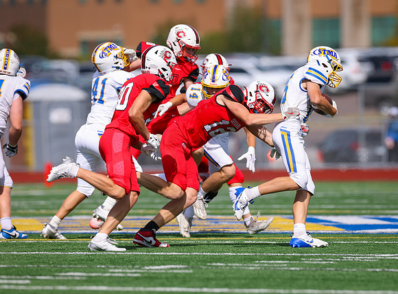 Centennial vs STMA JV Football 328