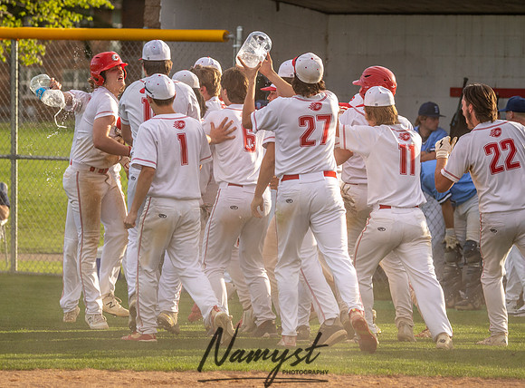 Centennial vs Blaine Varsity Baseball 518
