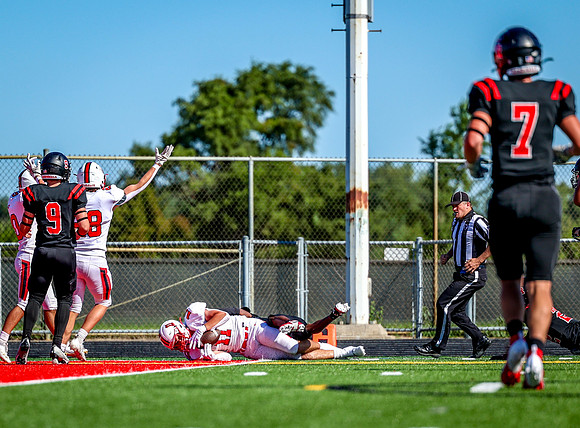 Centennial vs Coon Rapids Varsity Football 87
