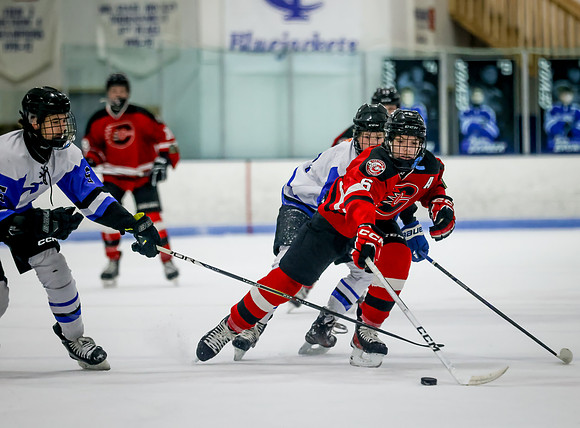 Centennial vs Cambridge Isanti Hockey 200