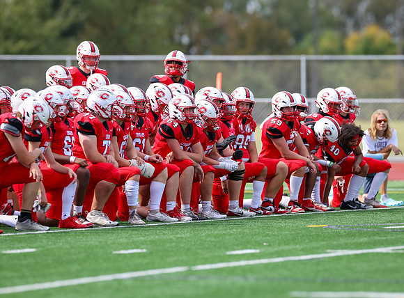 Centennial vs STMA JV Football 341