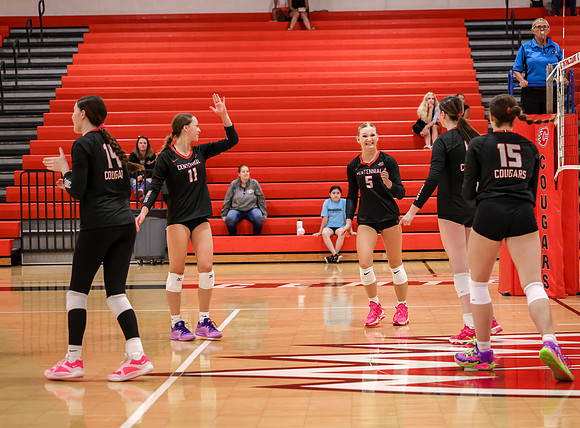 Centennial vs Mounds View Girls Varsity Volleyball 198
