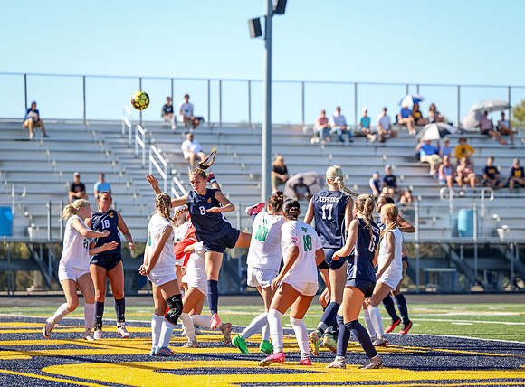 Mounds View vs Mahtomedi Girls Varisty Soccer 121