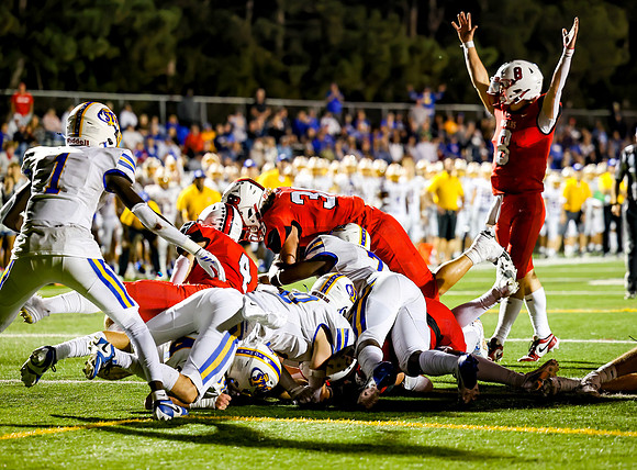 Centennial vs STMA Varsity Football 382