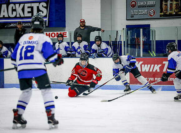 Centennial vs Cambridge Isanti Hockey 60