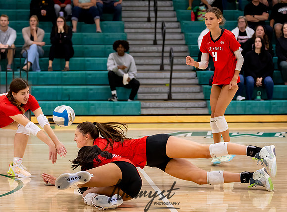 Centennial vs Mounds View Varsity Volleyball 32