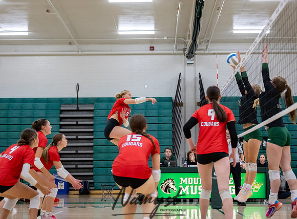 Centennial vs Mounds View Varsity Volleyball 46