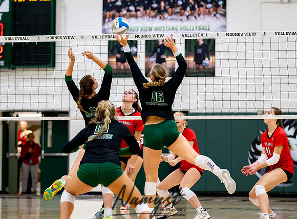 Centennial vs Mounds View Varsity Volleyball 91
