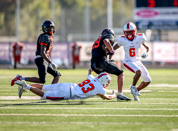 Centennial vs Osseo JV Football 75