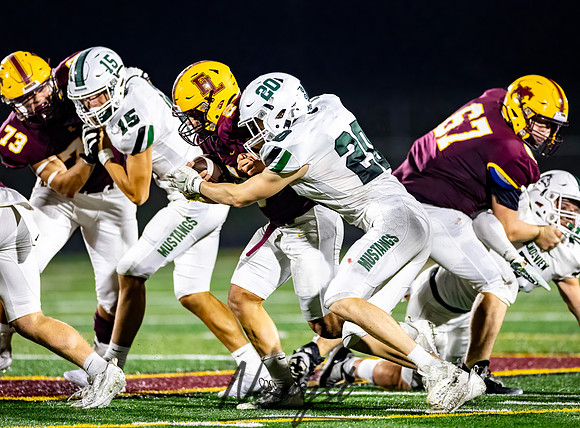 Forest Lake vs Mounds View Varsity Football 204