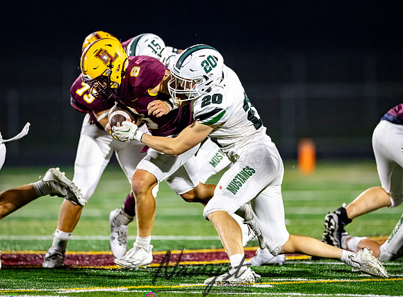 Forest Lake vs Mounds View Varsity Football 205