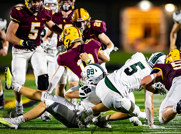 Forest Lake vs Mounds View Varsity Football 75