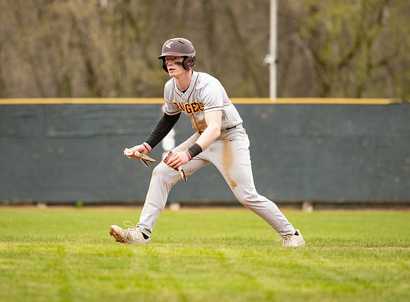 Forest Lake vs Duluth East Varsity Baseball 291
