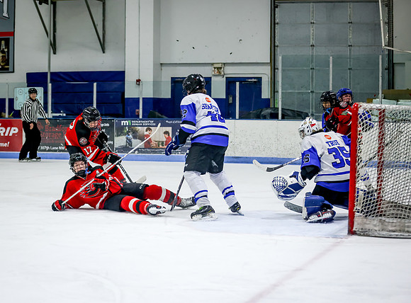 Centennial vs Cambridge Isanti Hockey 71
