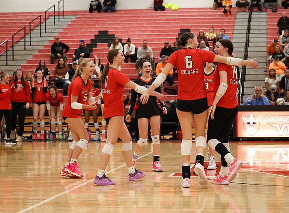 Centennial vs Anoka Girls Varsity Volleyball 302