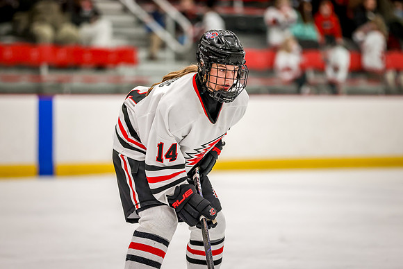 Centennial vs Anoka Varsity Hockey 197