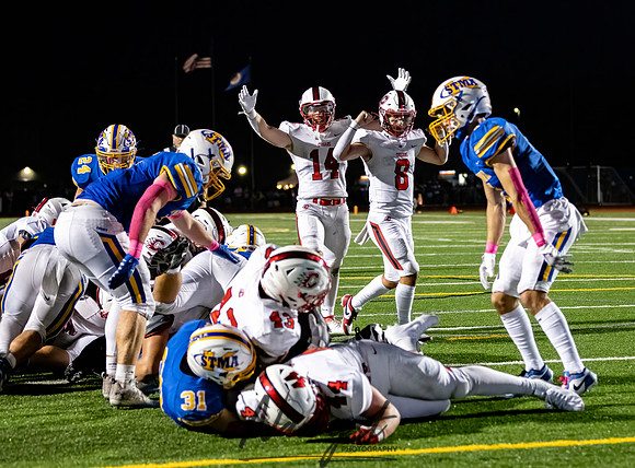 Centennial vs STMA Varsity Football 110