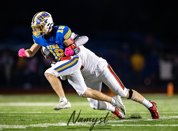 Centennial vs STMA Varsity Football 210